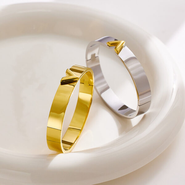 V-shaped Wide Couple Bracelet Female Gold Buckle - Image 7